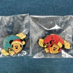 レア物　ミッキー・ミニー クリスマスピンバッジ 2個セット