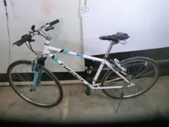 中古自転車です。5年間使っていましたが、ほぼ新品のように壊れていていない。 中古自転車です。5年間使っていましたが、ほぼ新品のように壊れてい