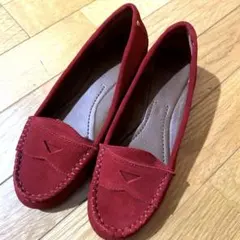 赤　ローファー/ぺたんこ/モカシン/スウェード/フラットシューズ 23.5のサムネイル