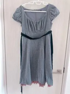 パーティーワンピース　グレー 半袖 レース