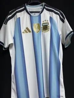 アディダス アルゼンチン代表 ユニフォーム 長袖 2022W杯チャンピオン