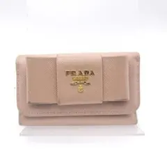 プラダ　6連キーケース　サフィアーノ　リボン　ベージュ