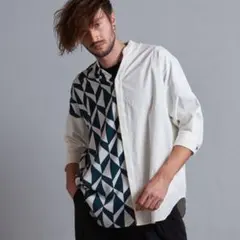 極美品　no id. チェンジングVネックBIG-SH アシメのサムネイル