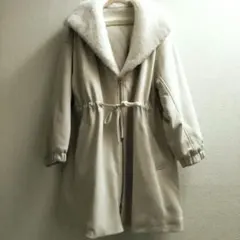 ファーフード付きコート