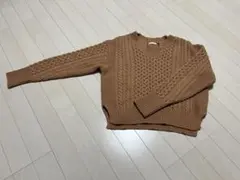 ケーブルニット 長袖セーター