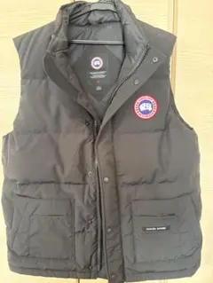 Canada Goose ブラック ダウンベスト M
