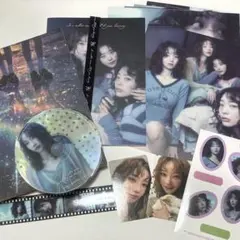 QWER マゼンタ CEREMONY Booklet ver. トレカセット - メルカリ