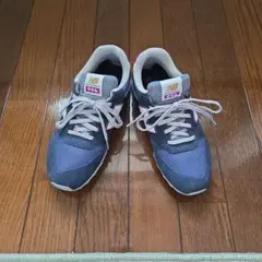 New Balance 996 ネイビー/ピンク スニーカー