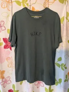 NIKE Tシャツ カーキ Lサイズ