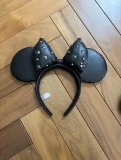 スタッズ付き黒ミッキーマウス耳カチューシャ