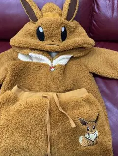 イーブイ フリースパジャマセット