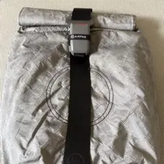 AIRPAQ ボディバッグ グレー - メルカリ