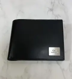 CK CALVIN KLEIN 二つ折り財布　ブラック
