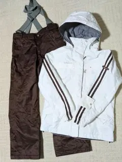 ellesse　レディース　スノボードスノボースキーウェア　サイズL