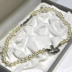 未使用級　正規品　ヴィヴィアンウエストウッド　パールネックレス　オーブ　長さ39