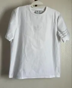 adidas 袖3本ラインシアー Tシャツ