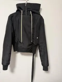 RickOwens DRKSHDWクロップドアリスパーカ　黒XS 値下げ交渉⭕️のサムネイル