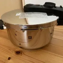 zwilling 圧力鍋　4リットル ヘンケルス ツヴィリング エコクイック II 4L 圧力鍋 新品未使用
