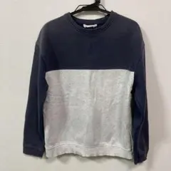 ZARAネイビーとホワイトのトレーナー