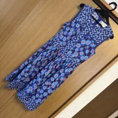 ケイトスペードのワンピースkate spade 花柄総柄ブルー青
