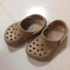 クロックス＊ゴールド＊サイズ6.サイズ7＊13cm〜14cmくらい