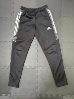 adidas 黒 トレーニングパンツ ストライプ