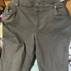 オリーブグリーン カジュアルパンツ　5L
