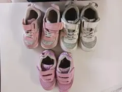 branshes 他キッズスニーカー ３足セットのサムネイル