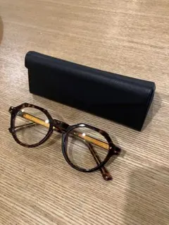 NIKO AND… クラウンパントサングラス(調光レンズ)