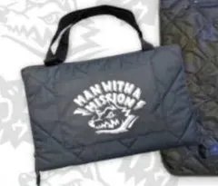 MAN WITH A MISSION レジャーシートのサムネイル