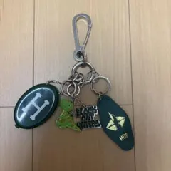 HUFのキーホルダー2個付き　カラビナ