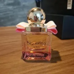 フェラガモ　香水　Salvatore Ferragamoのサムネイル