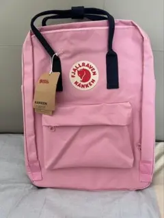 Fjällräven Kånken リュック ピンク/ネイビーストラップのサムネイル
