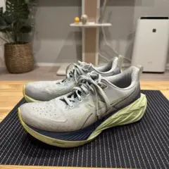 【ランニング】ASICS NOVABLAST 4 27.5cm