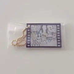 新品未使用 映画ちいかわ 人魚の島のひみつ アクリルキーホルダー
