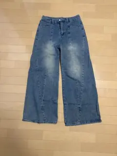 ワイドデニムジーンズ