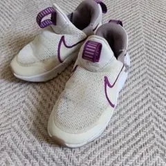 ナイキ　NIKE　シューズ　キッズのサムネイル