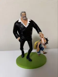 一番くじワンピース　 B賞モンキー・D・ルフィ&モンキー・D・ガープ