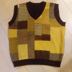 ニットベスト