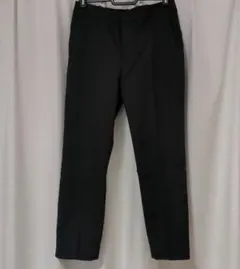 UNIQLO　アンクルパンツ　ブラック