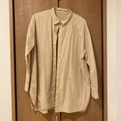 PAGEBOYベージュ 長袖 ボタンアップシャツ