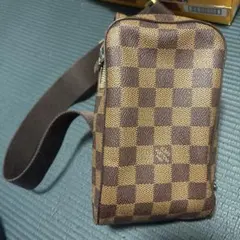 Louis Vuitton ダミエ ボディバッグ