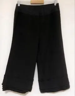 ラヴェニュー ワイドパンツ メロウ フリル L 黒 無地 お出かけ