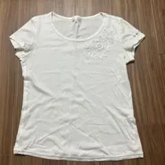 TO BE CHIC ホワイト レース装飾 Tシャツのサムネイル