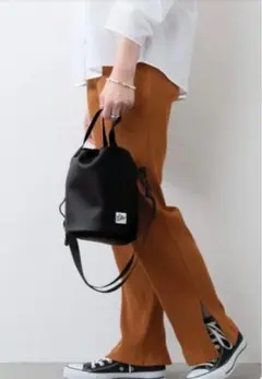 drifter ブラック レザー巾着バッグ　ショルダーバッグのサムネイル