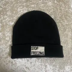 ZARA ニット帽　ブラック　シンプル