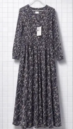 マージュール　花柄ボタン付き　ロングワンピース Mサイズ　未使用品