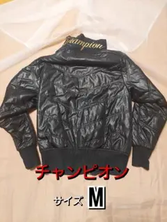 【即購入OK】チャンピオン ダウンジャケット ゴールド刺繍のサムネイル