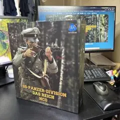 DiD 1/6 WH Major Achbach フィギュア - メルカリ