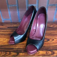 パンプス ZARA basicのサムネイル